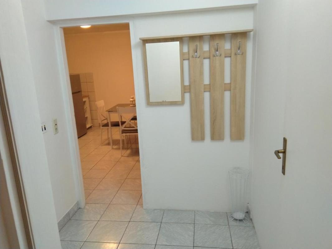 Apartman 1 Zagreb - Maksimir, KBC Rebro, free parking Bagian luar foto